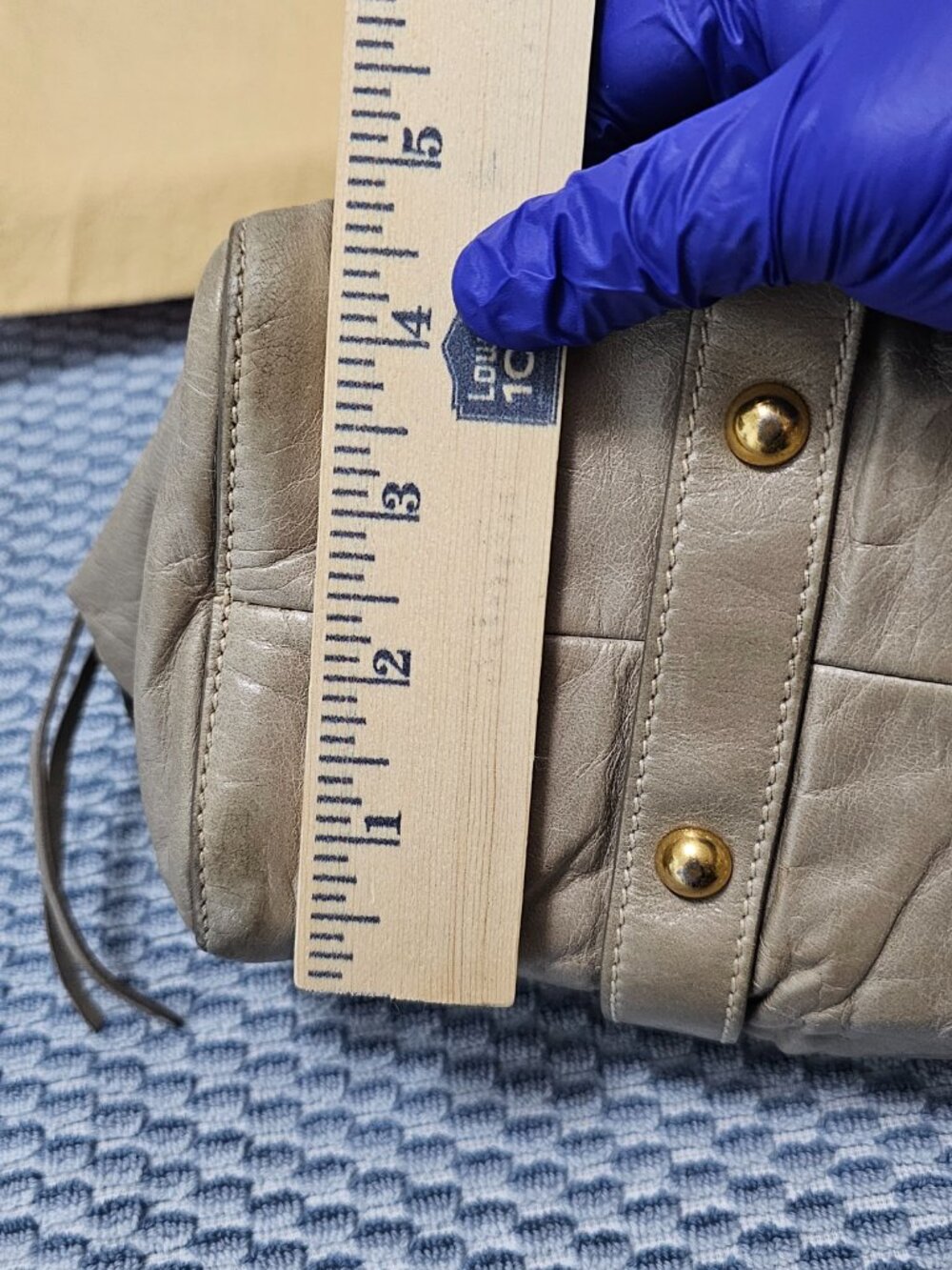 Miu Miu Beige Vitello Leather Handbag with Side Ribbon Made in Turkey No strap - Picture 6 of 10